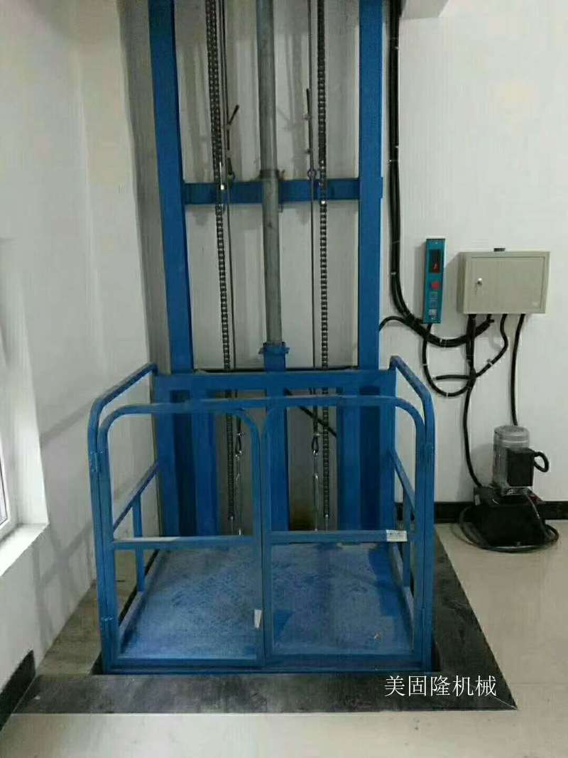 三亚单臂导轨式升降机厂家